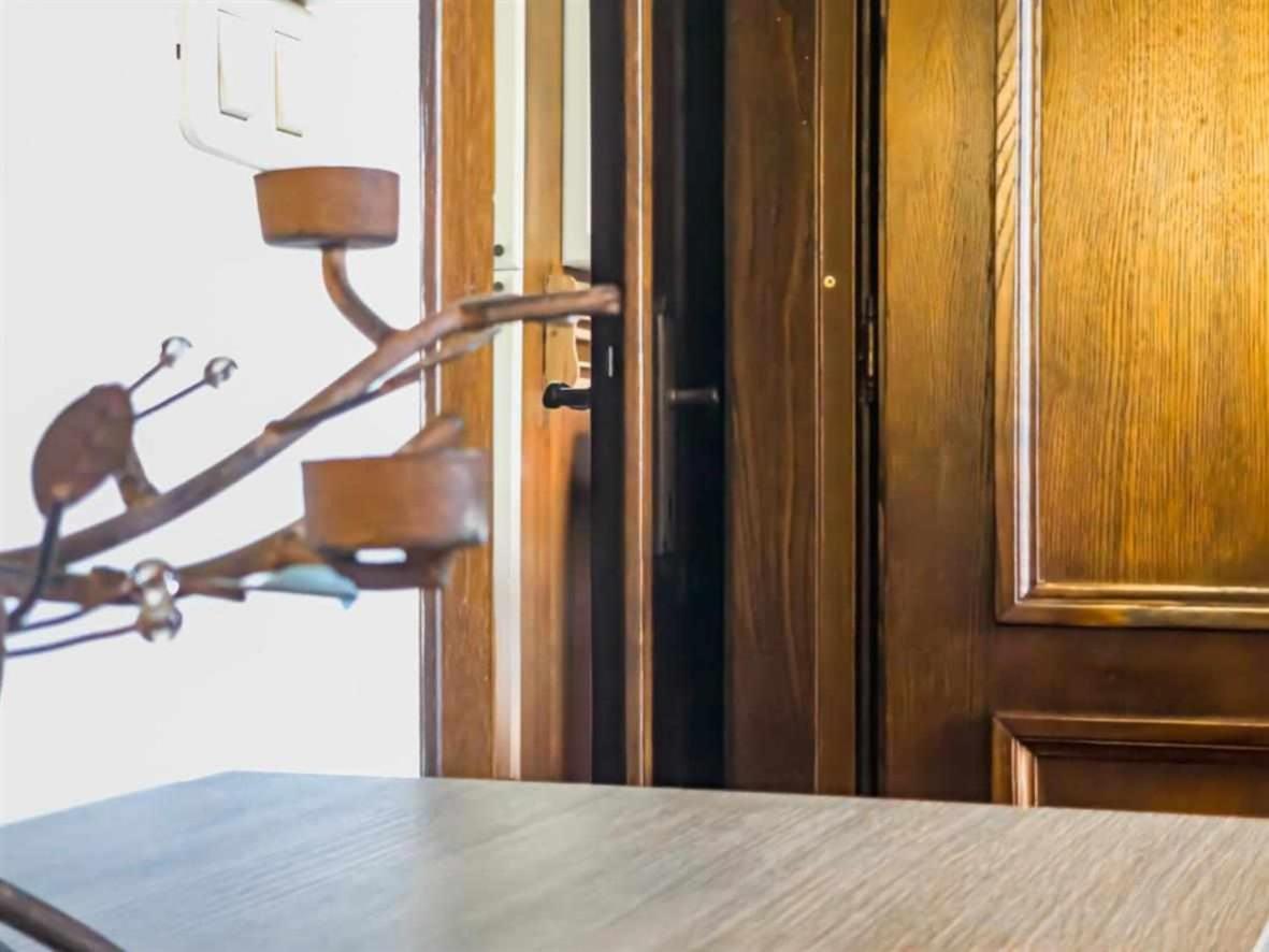 La Casina Di Rosi Vivere Nellantico Borgo กาส์ตีจลิโอเน เดลลา เปสกายา ภายนอก รูปภาพ