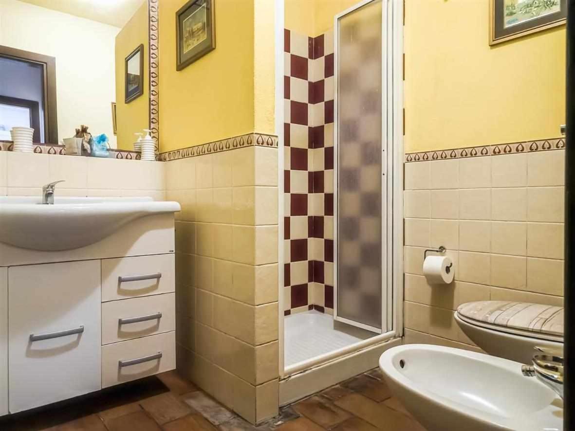 La Casina Di Rosi Vivere Nellantico Borgo กาส์ตีจลิโอเน เดลลา เปสกายา ภายนอก รูปภาพ