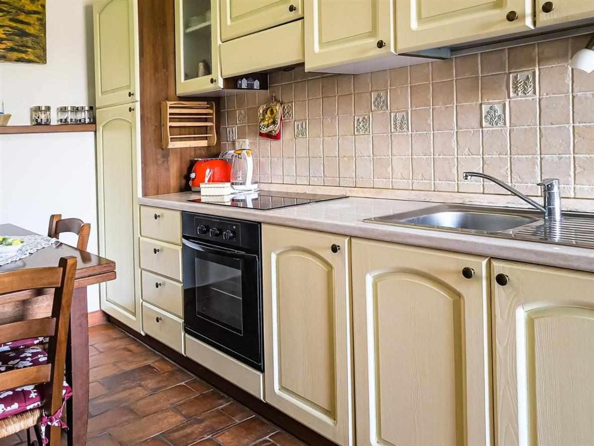 La Casina Di Rosi Vivere Nellantico Borgo กาส์ตีจลิโอเน เดลลา เปสกายา ภายนอก รูปภาพ