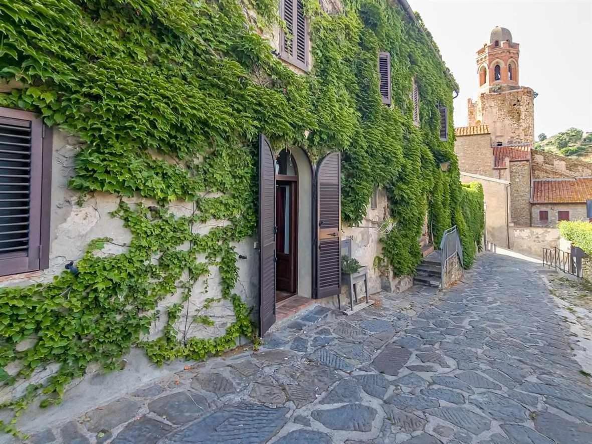 La Casina Di Rosi Vivere Nellantico Borgo กาส์ตีจลิโอเน เดลลา เปสกายา ภายนอก รูปภาพ
